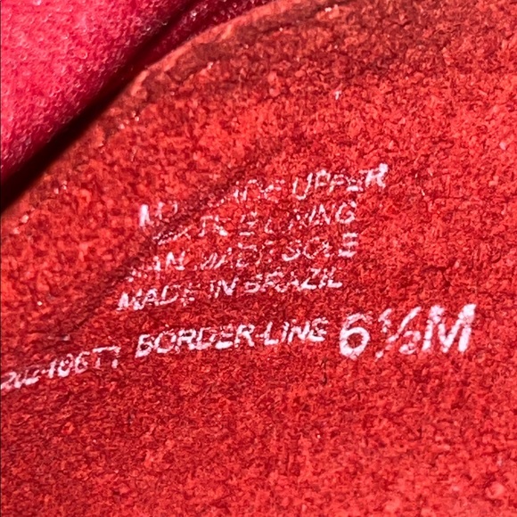 Gianni Bini Border-Line Red Ankle Boots with Black Heel Square Toe Size 6.5 NWOB - Picture 7 of 7